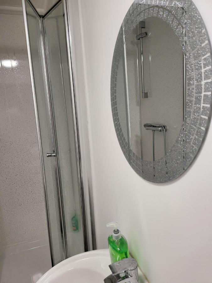 Mm Sure Stay Accommodation - Ng1 노팅엄 외부 사진