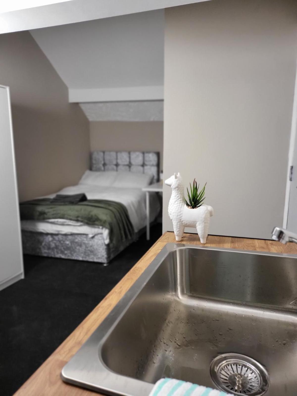 Mm Sure Stay Accommodation - Ng1 노팅엄 외부 사진